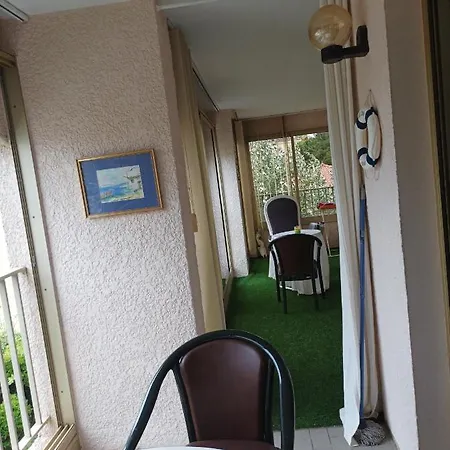 Les Palmiers Fréjus